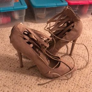 Charlotte Russe camel heels